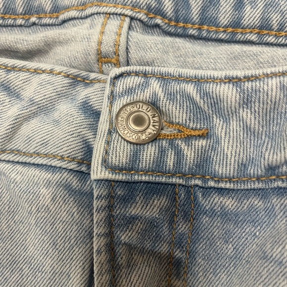 Old Navy Mid-Rise Ripped Wide Leg Jeans-Tilly - Picture 5 of 6